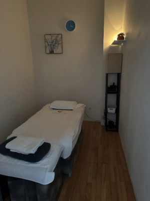 Happy Feet Spa