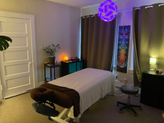Unwind Massage